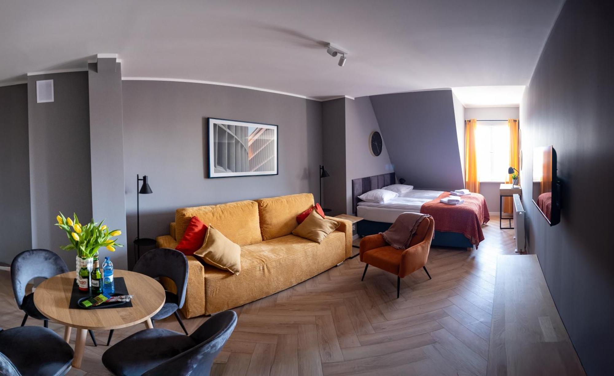 Apartamenty Drevny Kocur Poznań Exteriör bild